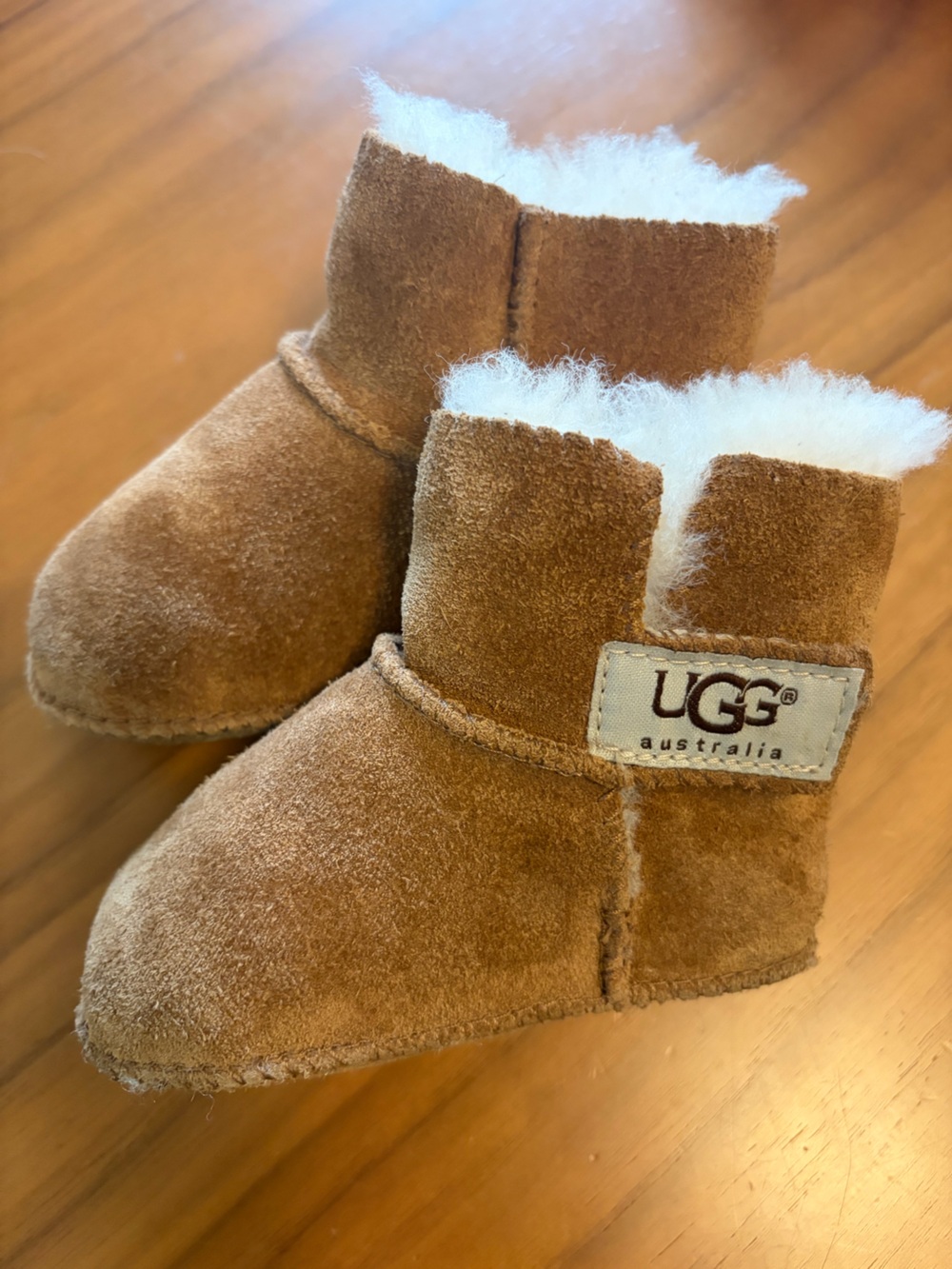 UGG baby Chestnut Brown Sheepskin Booties